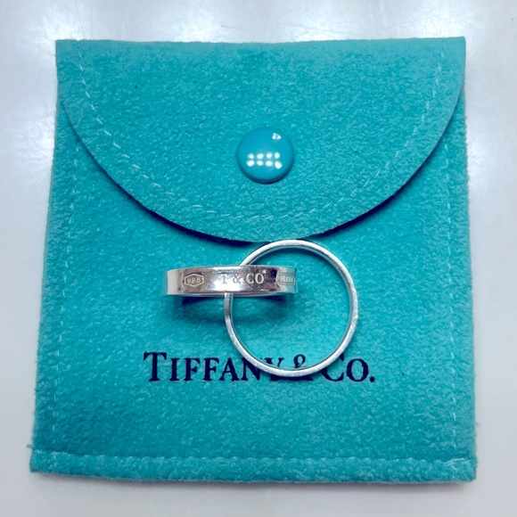 Tiffany & Co. Interlocking circle ring - Picture 1 of 3